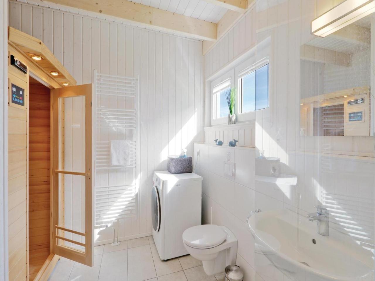 Stunning Home In Ostseeresort Olpenitz With Sauna Kültér fotó